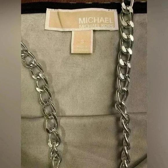 MICHAEL MICHAEL KORS Cold Shoulder Chain Pullover Animal Print Top Size Small - Picture 12 of 12